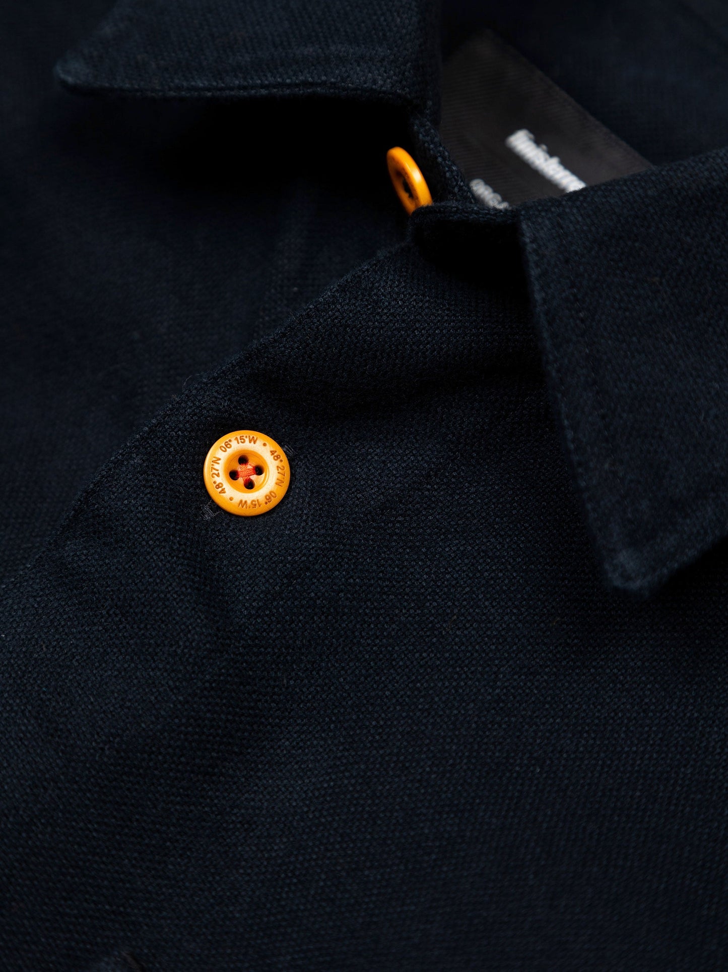 Men's Casual Adventure Shirt in Organic Cotton – Regular Fit Bow Hem Shirt for Outdoor Activities 6