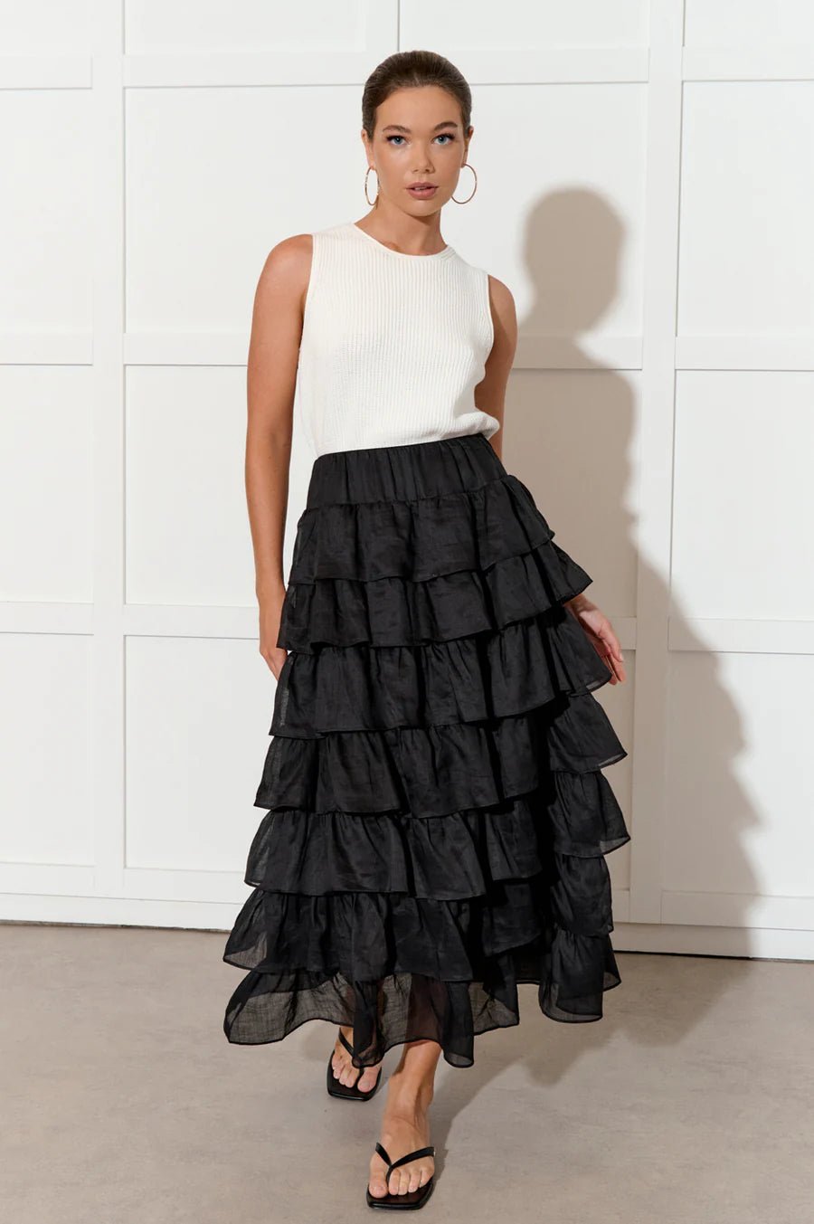 Ruffle Ramie Skirt in Black with Elastic Waist and Sheer Lining – Relaxed Fit and Stylish Design 4